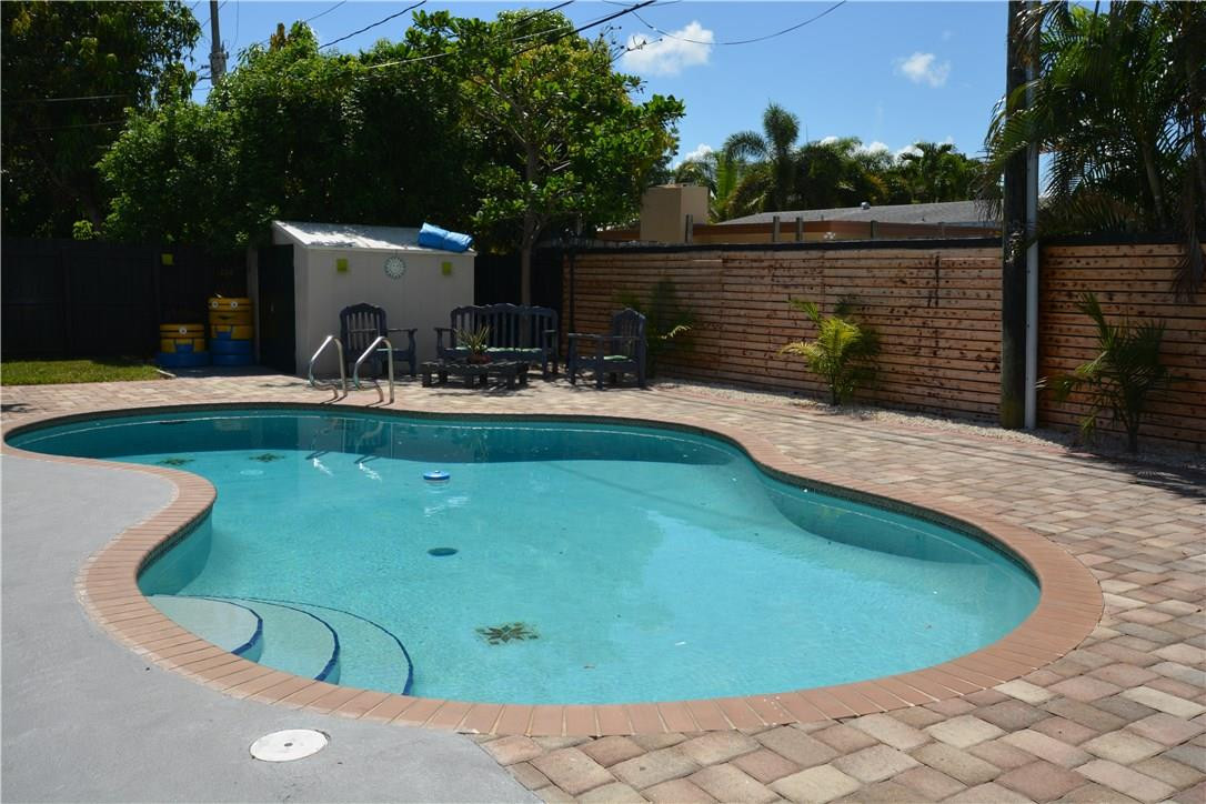 Patterson Park 39-33 B - Residential