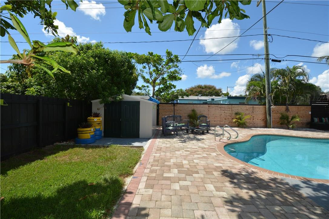 Patterson Park 39-33 B - Residential