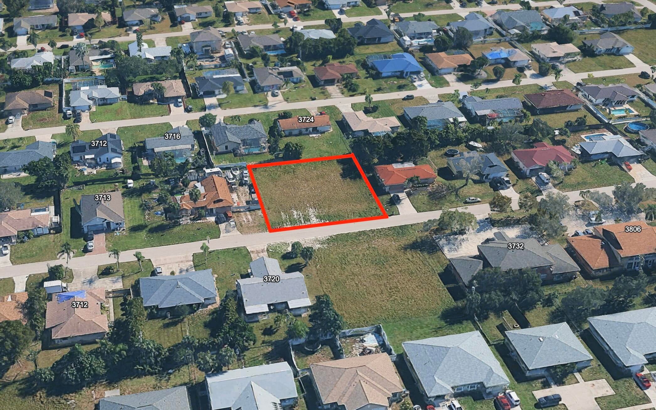 3725 SW 7TH Place