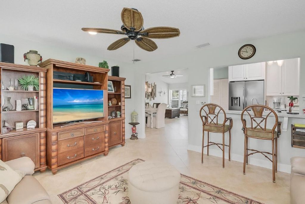 Photo of 9201 Carma Drive, Boynton Beach, FL 33472 (MLS # R11135001)