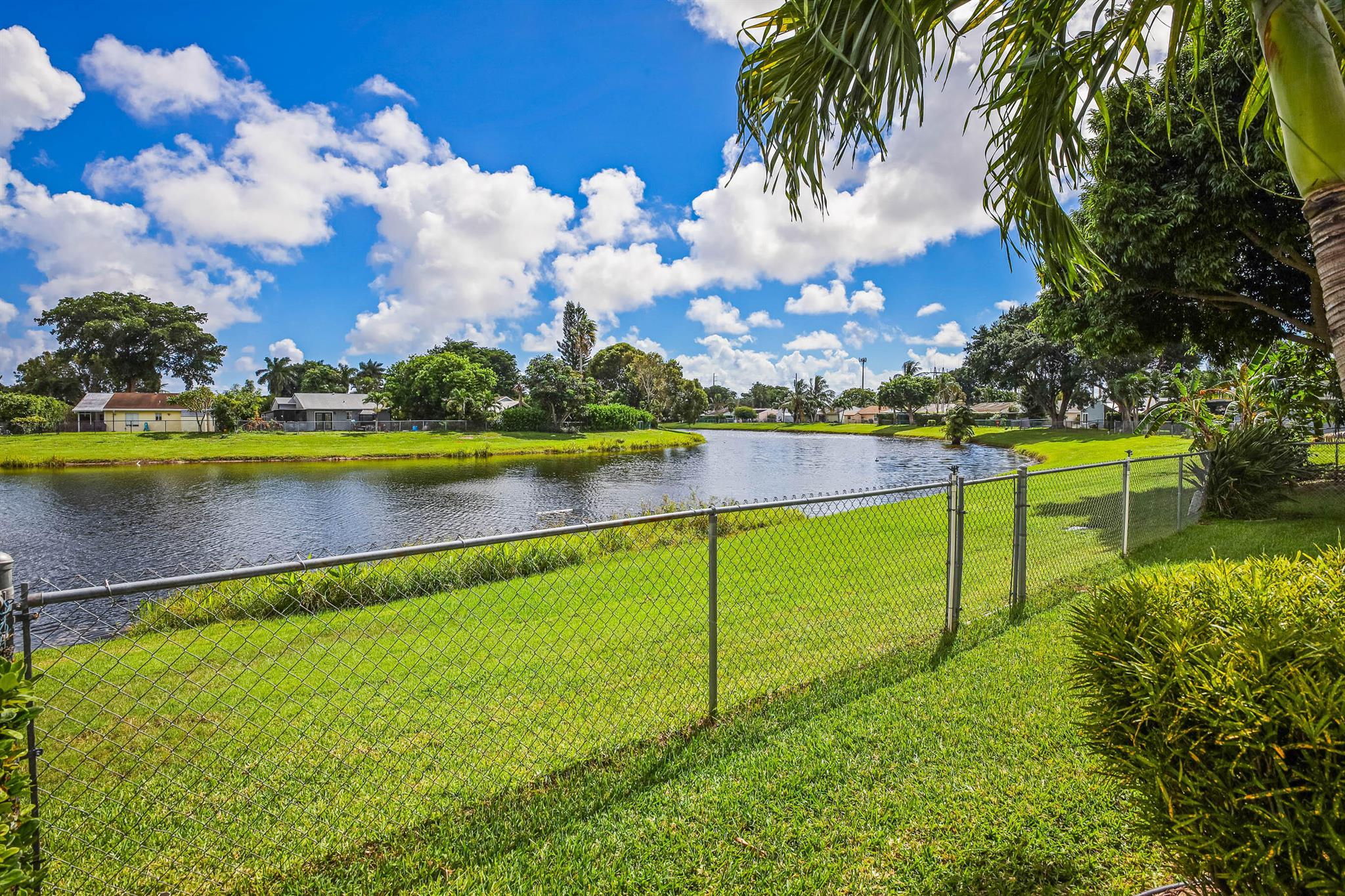 TARTAN LAKES 1 - Residential