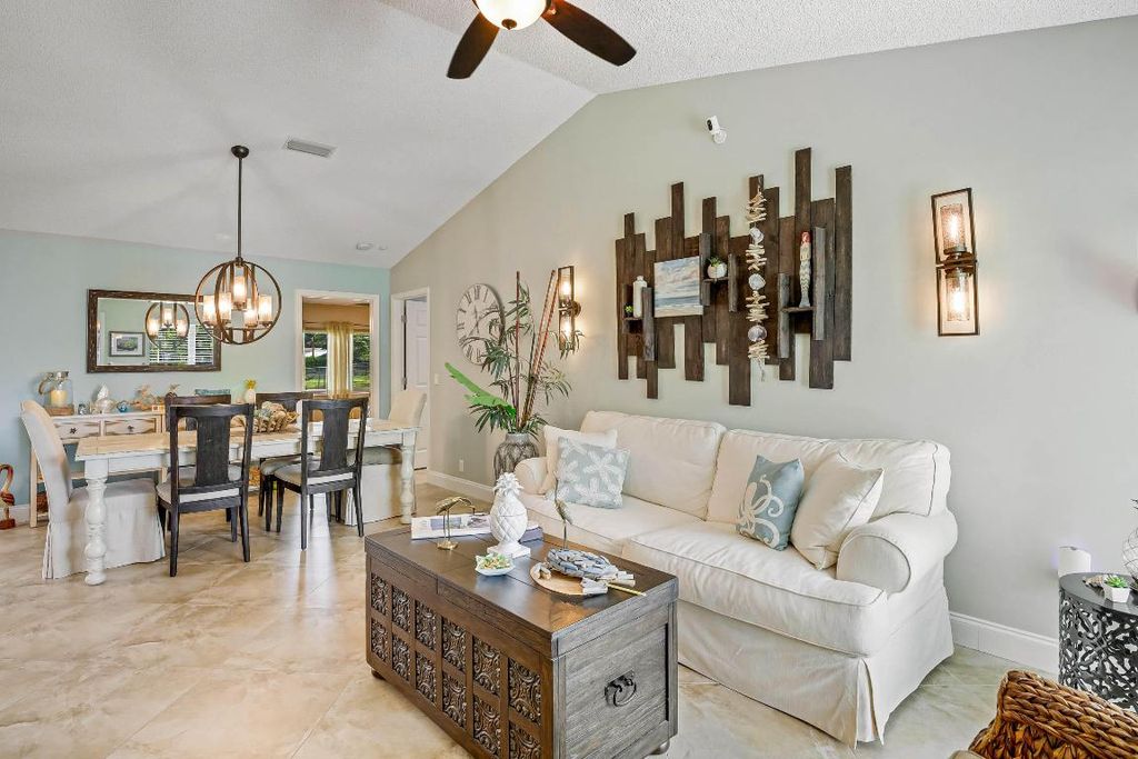 Photo of 9201 Carma Drive, Boynton Beach, FL 33472 (MLS # R11135001)