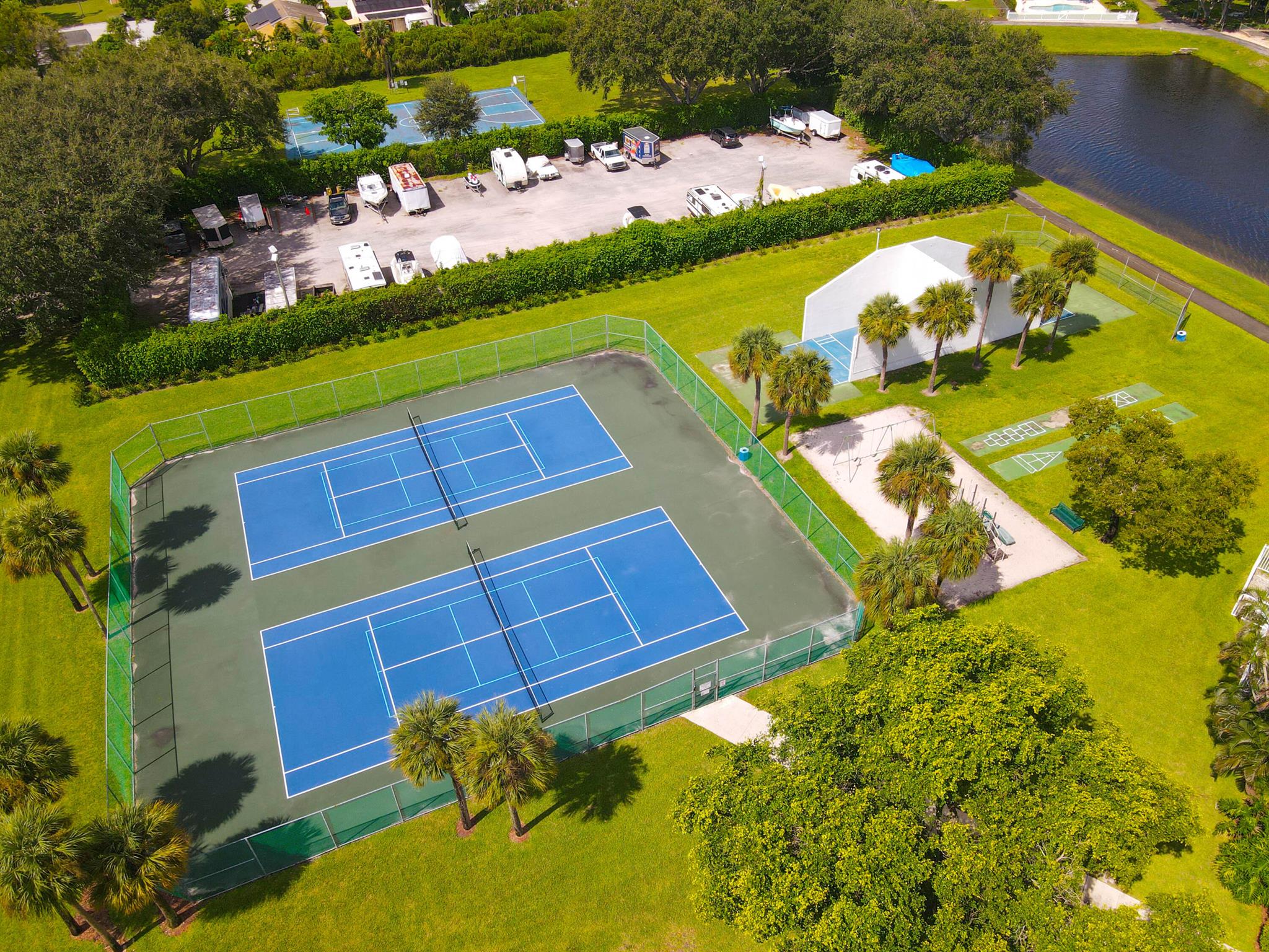 TARTAN LAKES 1 - Residential