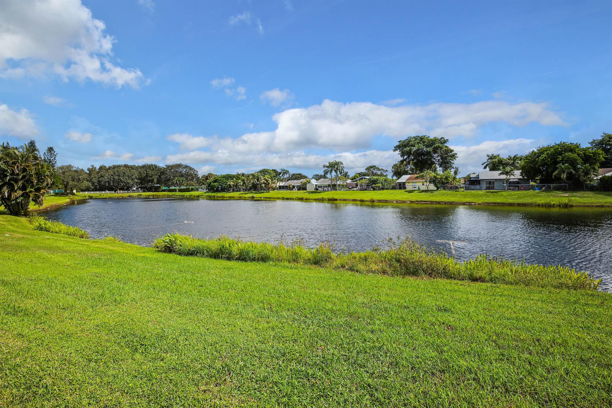 TARTAN LAKES 1 - Residential