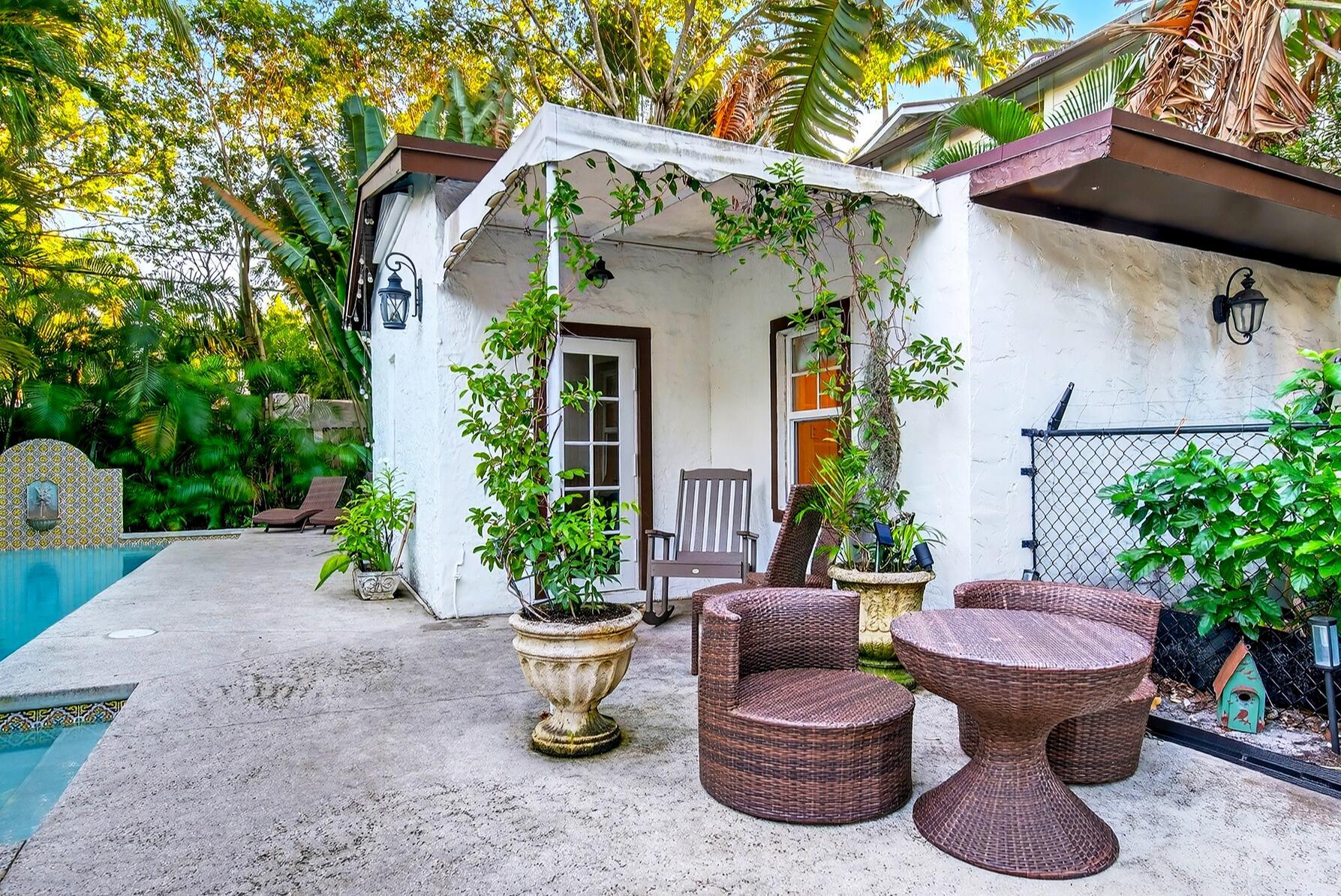 FLAMINGO PARK IN - Residential