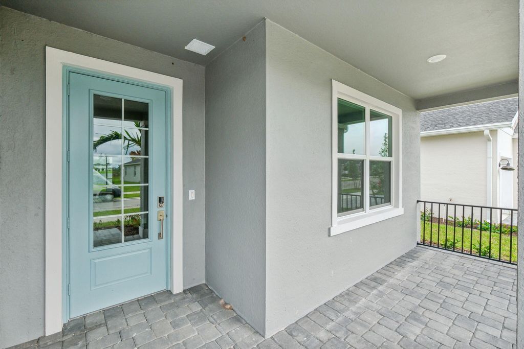 Photo of 6481 NW Cloverdale Avenue, Port Saint Lucie, FL 34987 (MLS # R11027423)