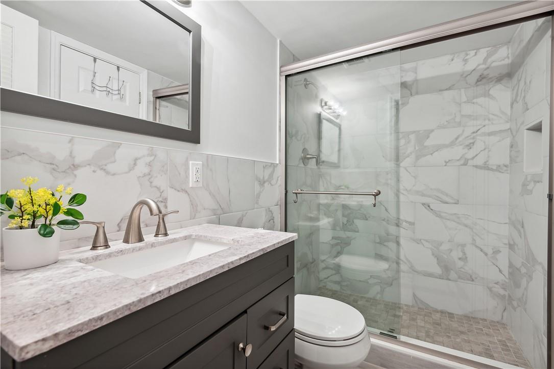 Intracoastal Tower - Residential Lease