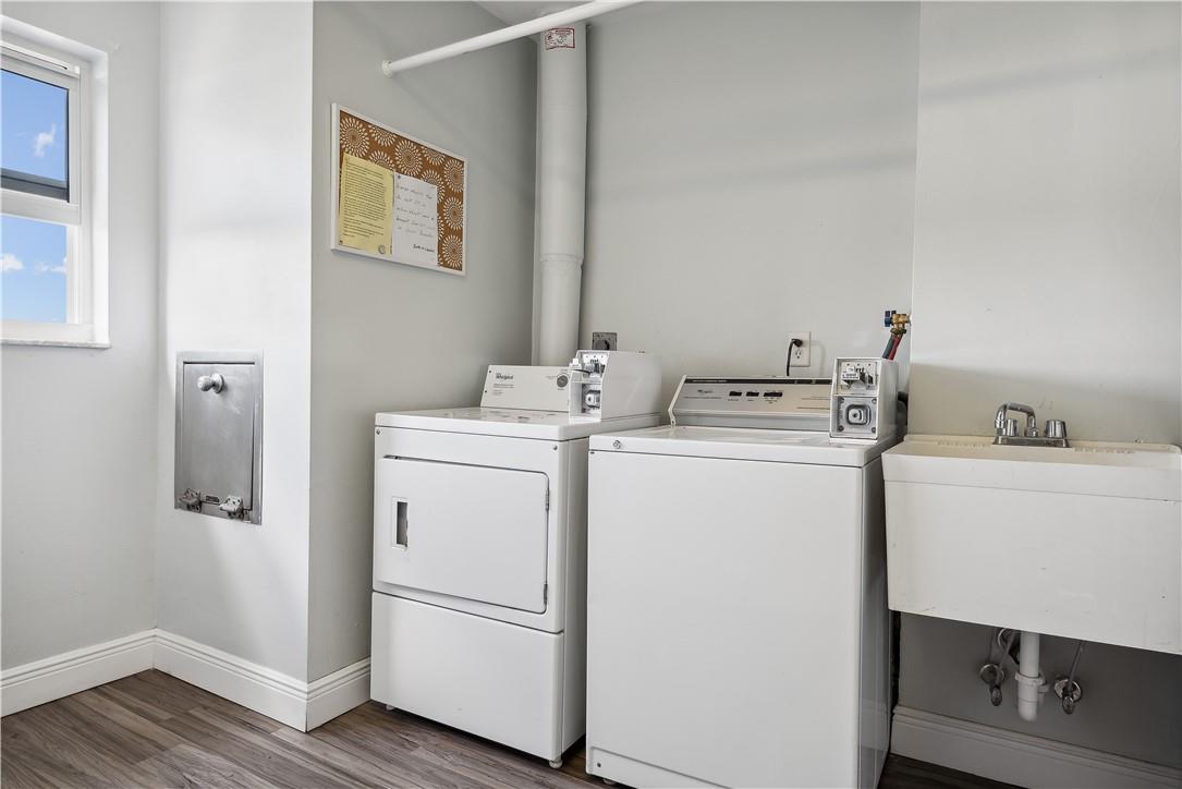 Intracoastal Tower - Residential Lease