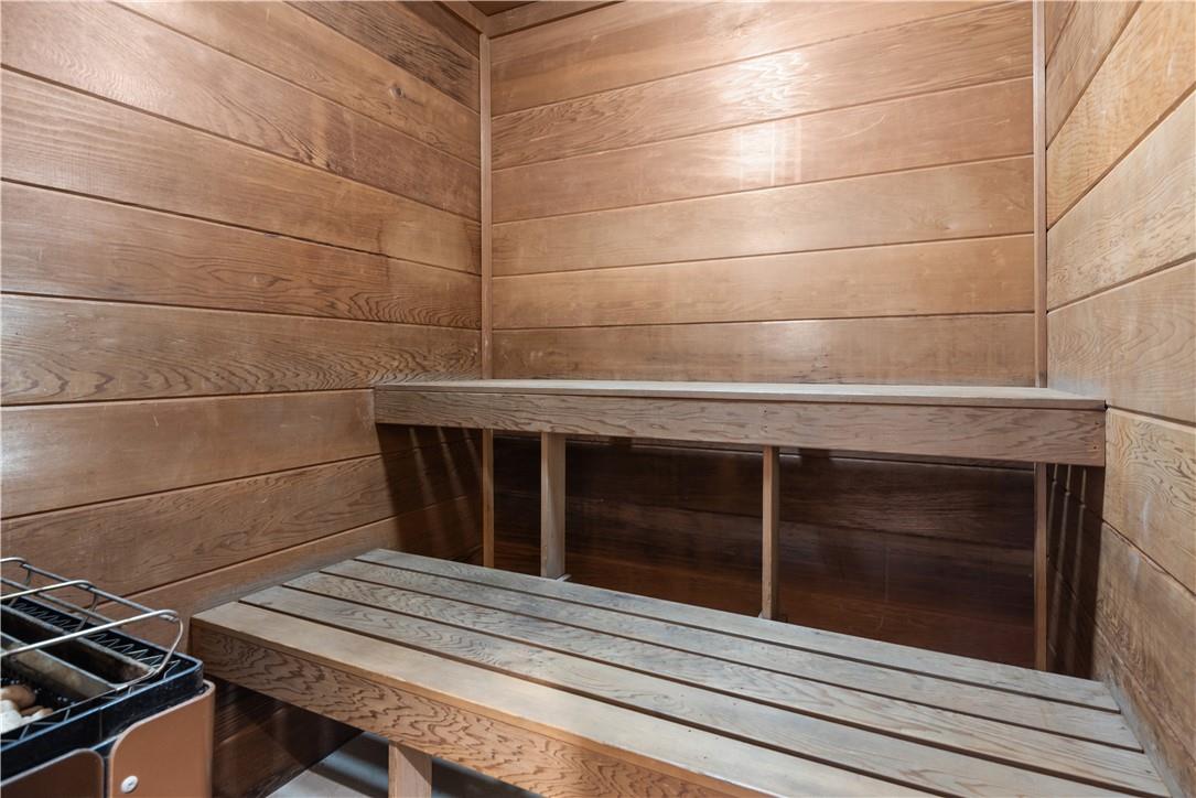 Intracoastal Tower - Residential Lease