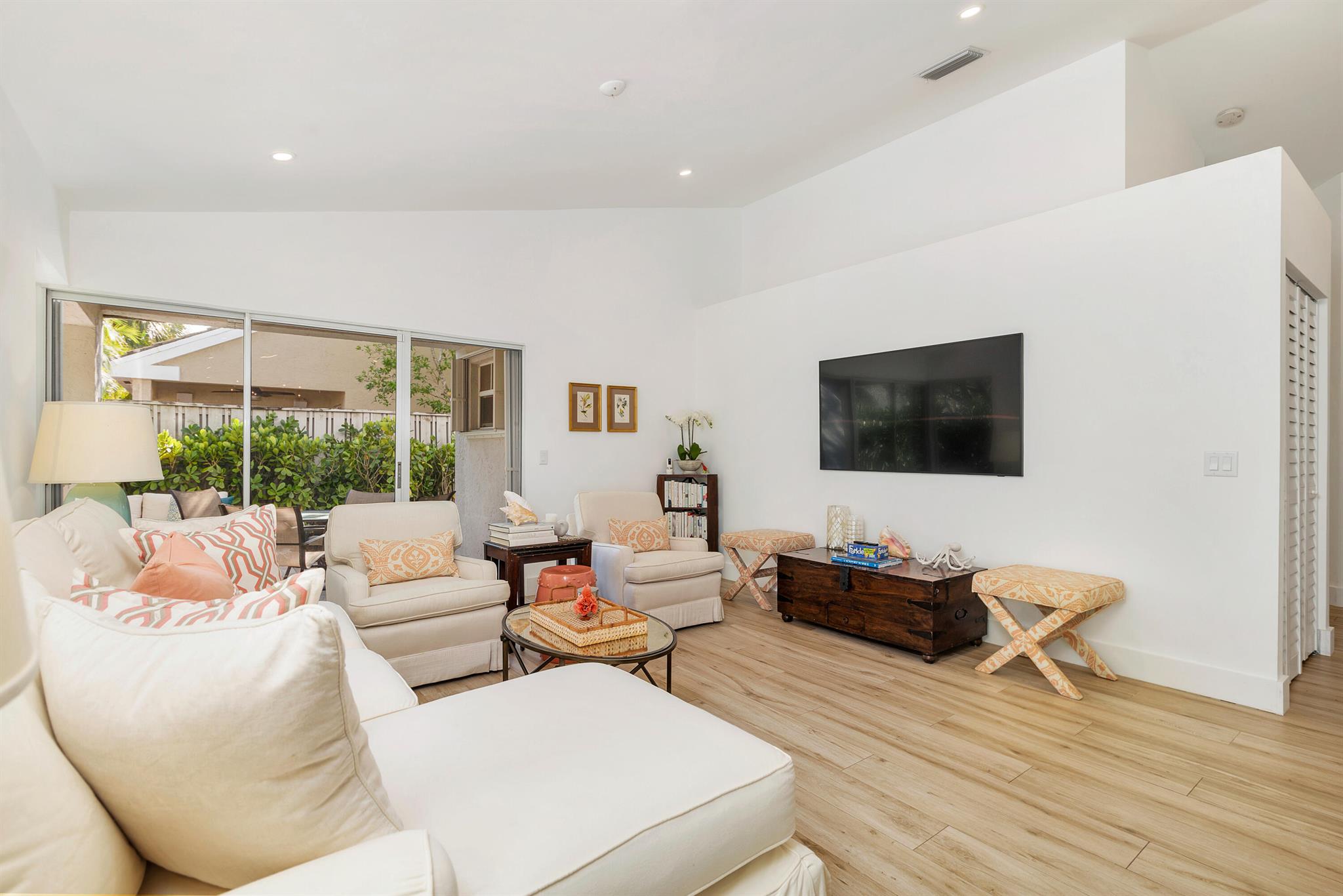 Bristol Club At Pga Natl - Residential Lease