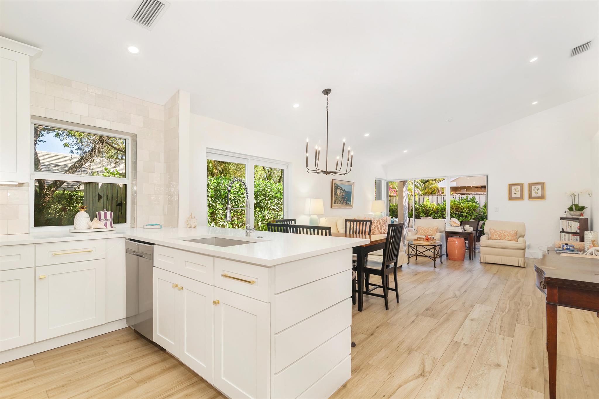 Bristol Club At Pga Natl - Residential Lease