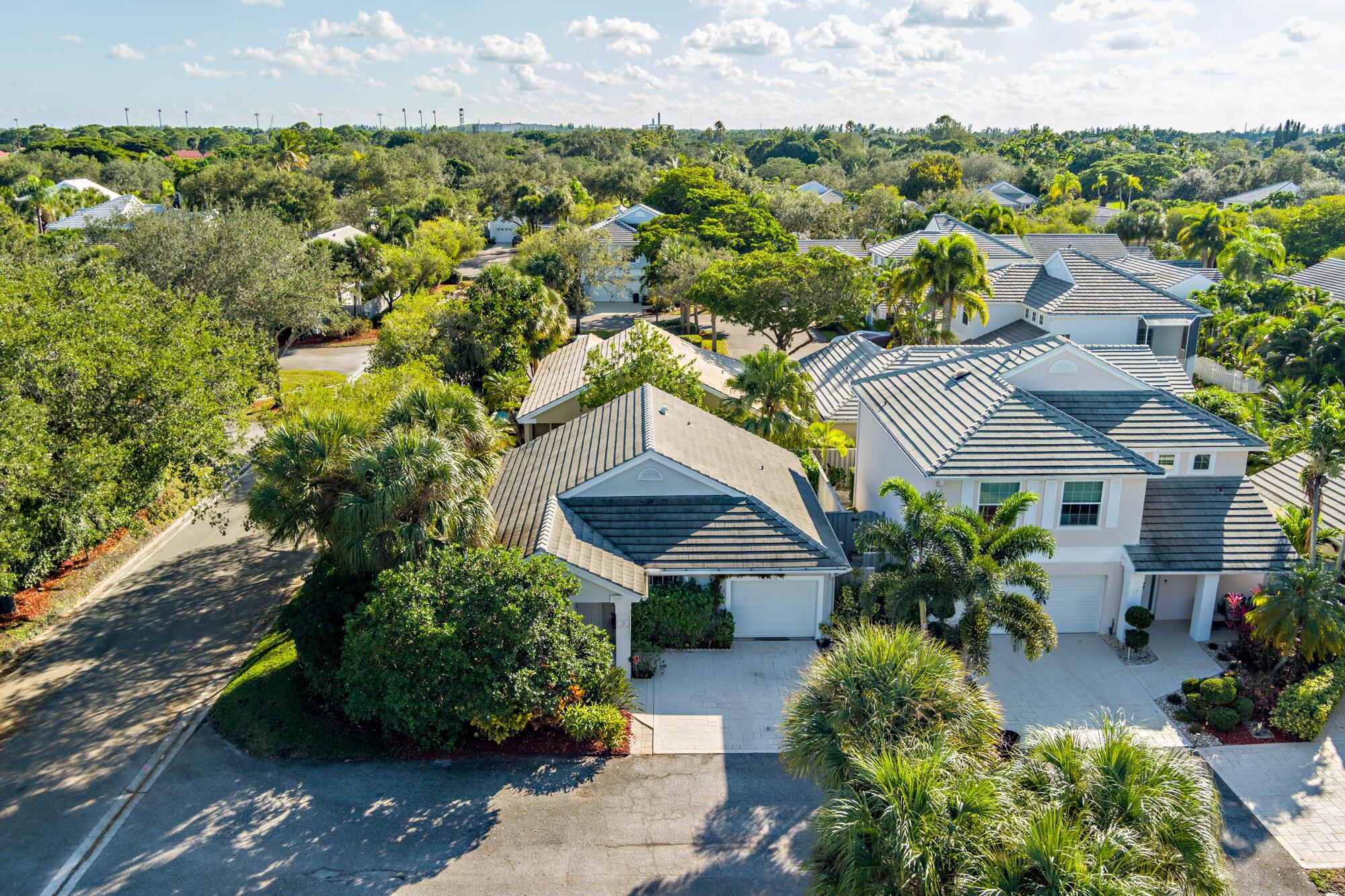 Bristol Club At Pga Natl - Residential Lease