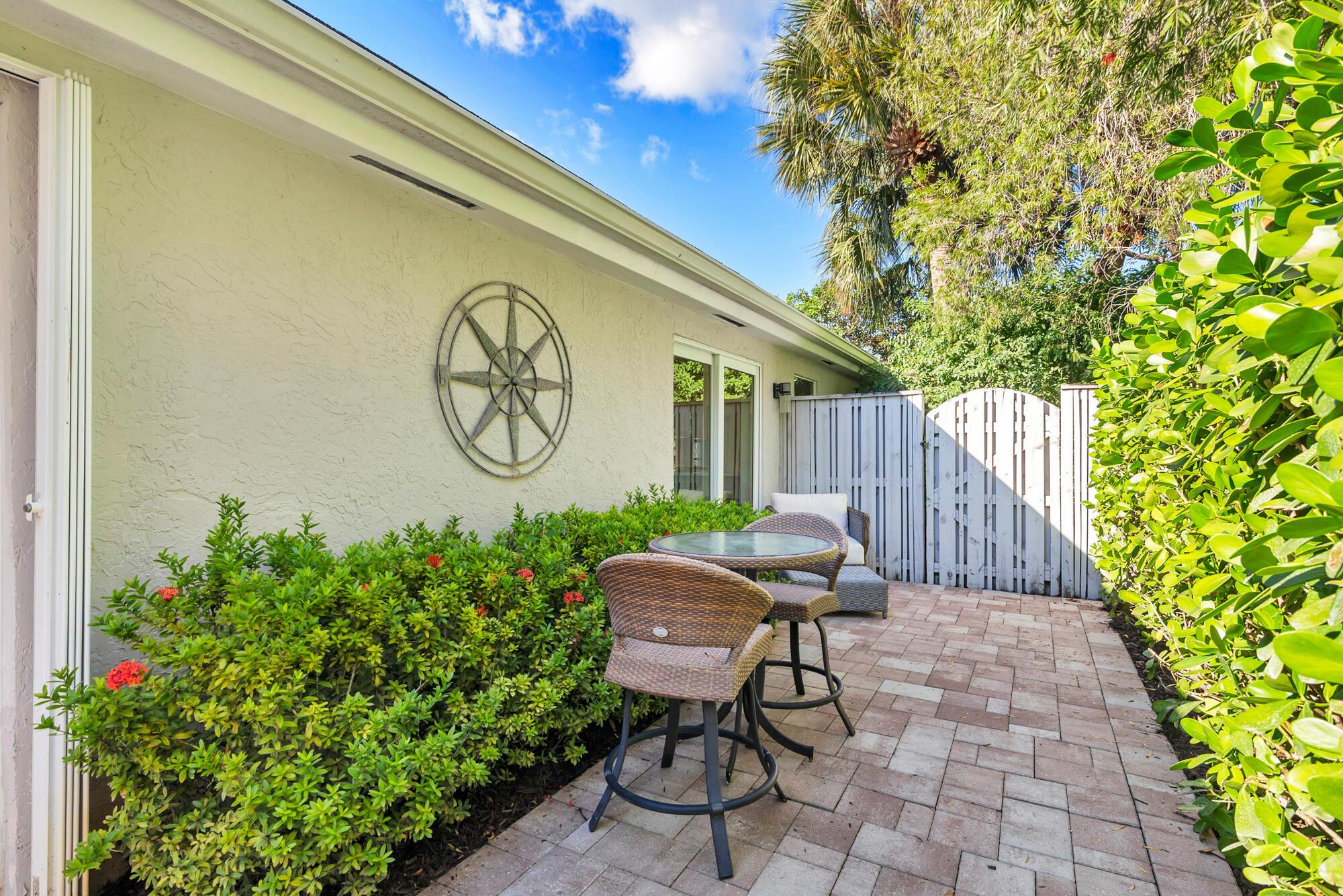 Bristol Club At Pga Natl - Residential Lease