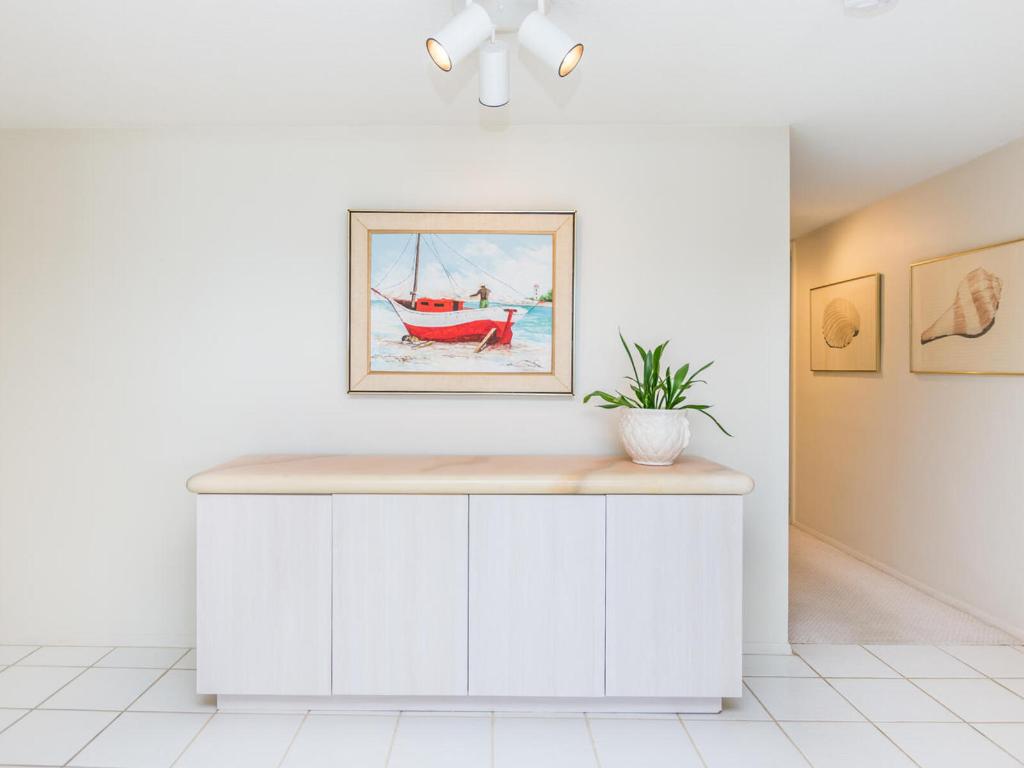 4300 N Ocean Boulevard 9g