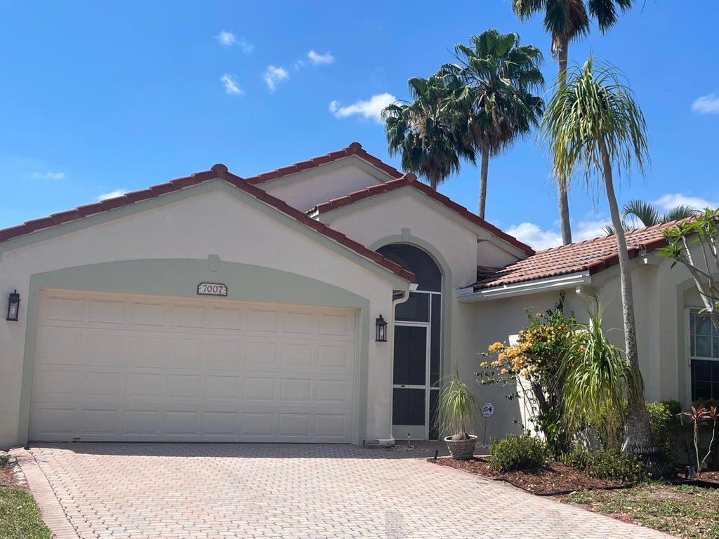 Photo of 7007 Ashton Street, Boynton Beach, FL 33437 (MLS # R11077072)