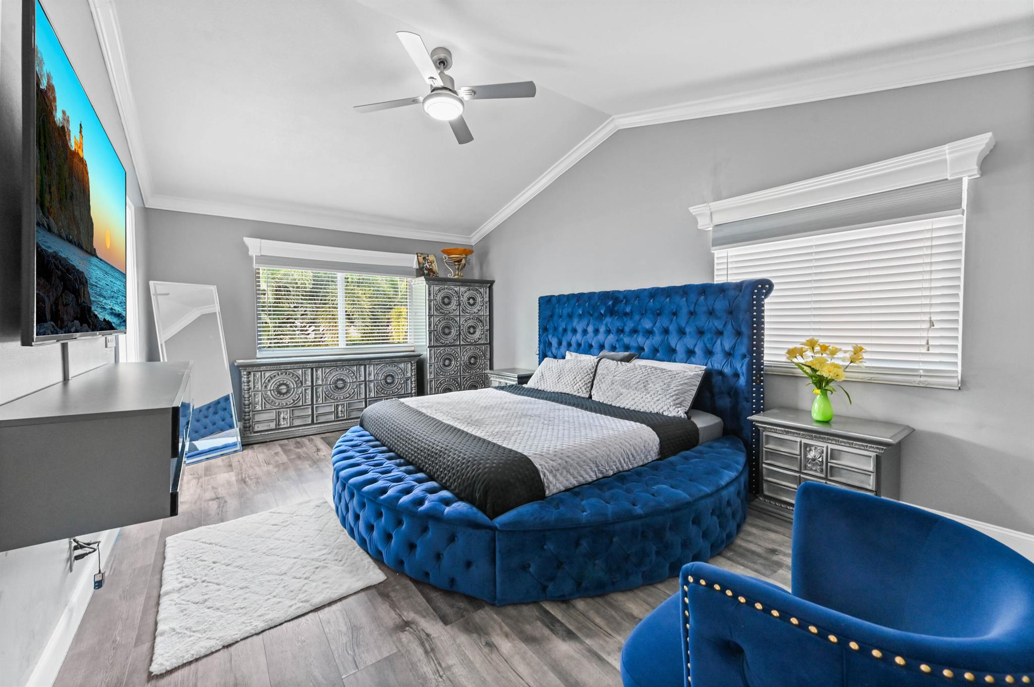 LAWRENCE GROVE - Residential