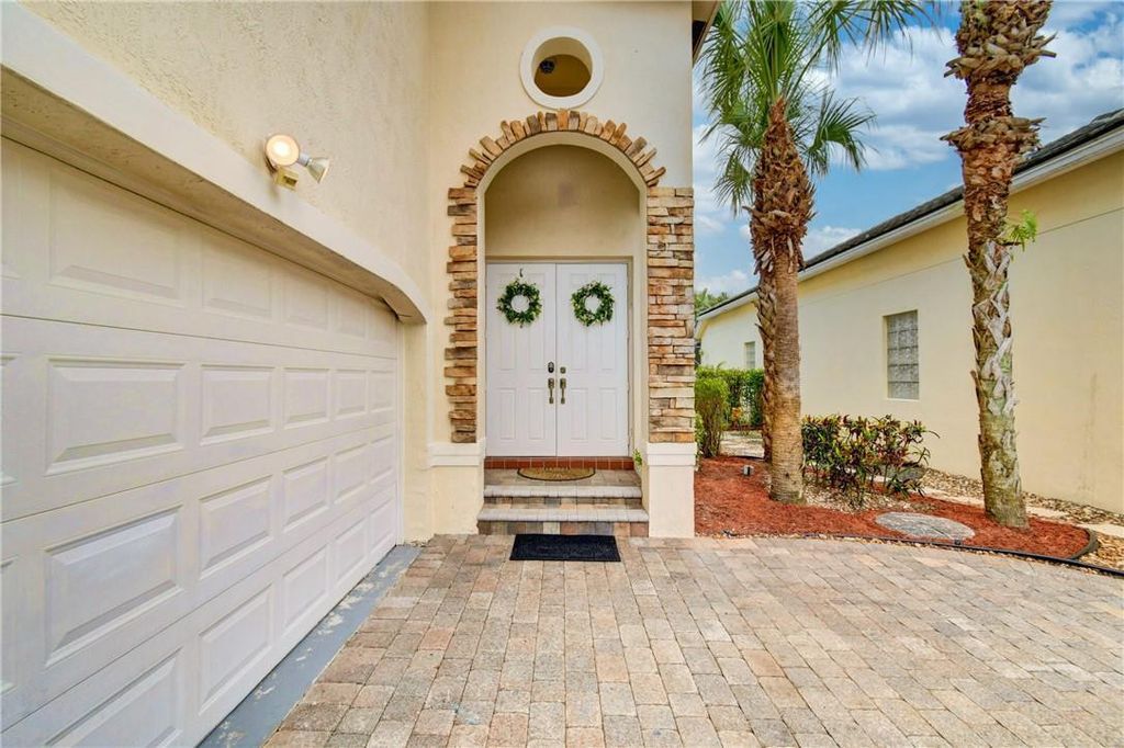 Photo of 4104 Plumbago Place, Lake Worth, FL 33462 (MLS # F10407393)