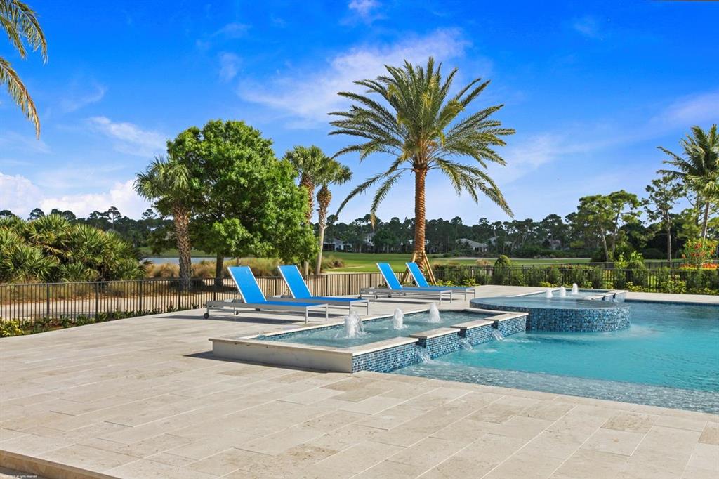 OLD PALM 3 - Residential