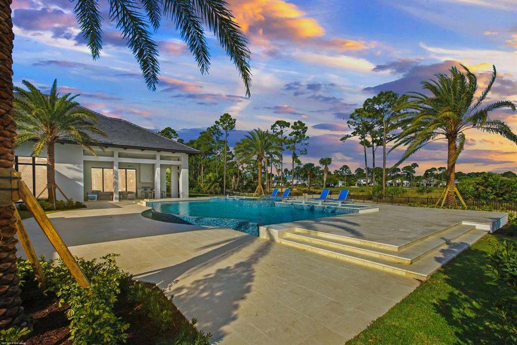 OLD PALM 3 - Residential