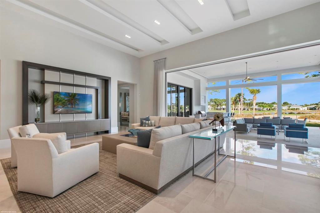 OLD PALM 3 - Residential