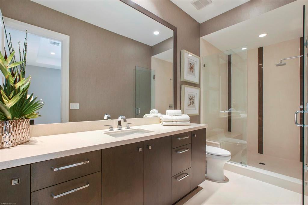 OLD PALM 3 - Residential