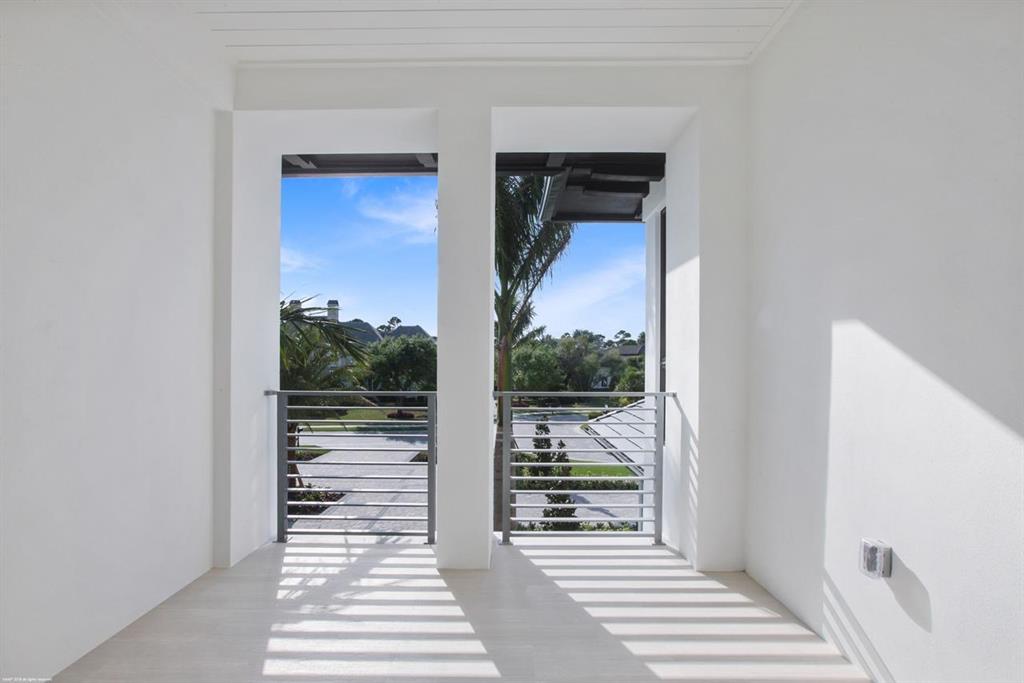 OLD PALM 3 - Residential