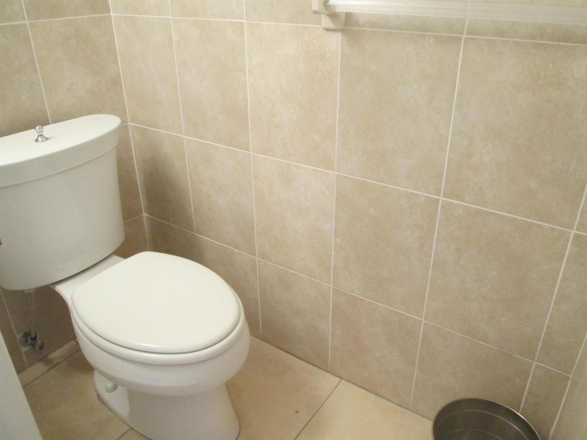 ALMONT VILLAS CONDO - Residential Lease