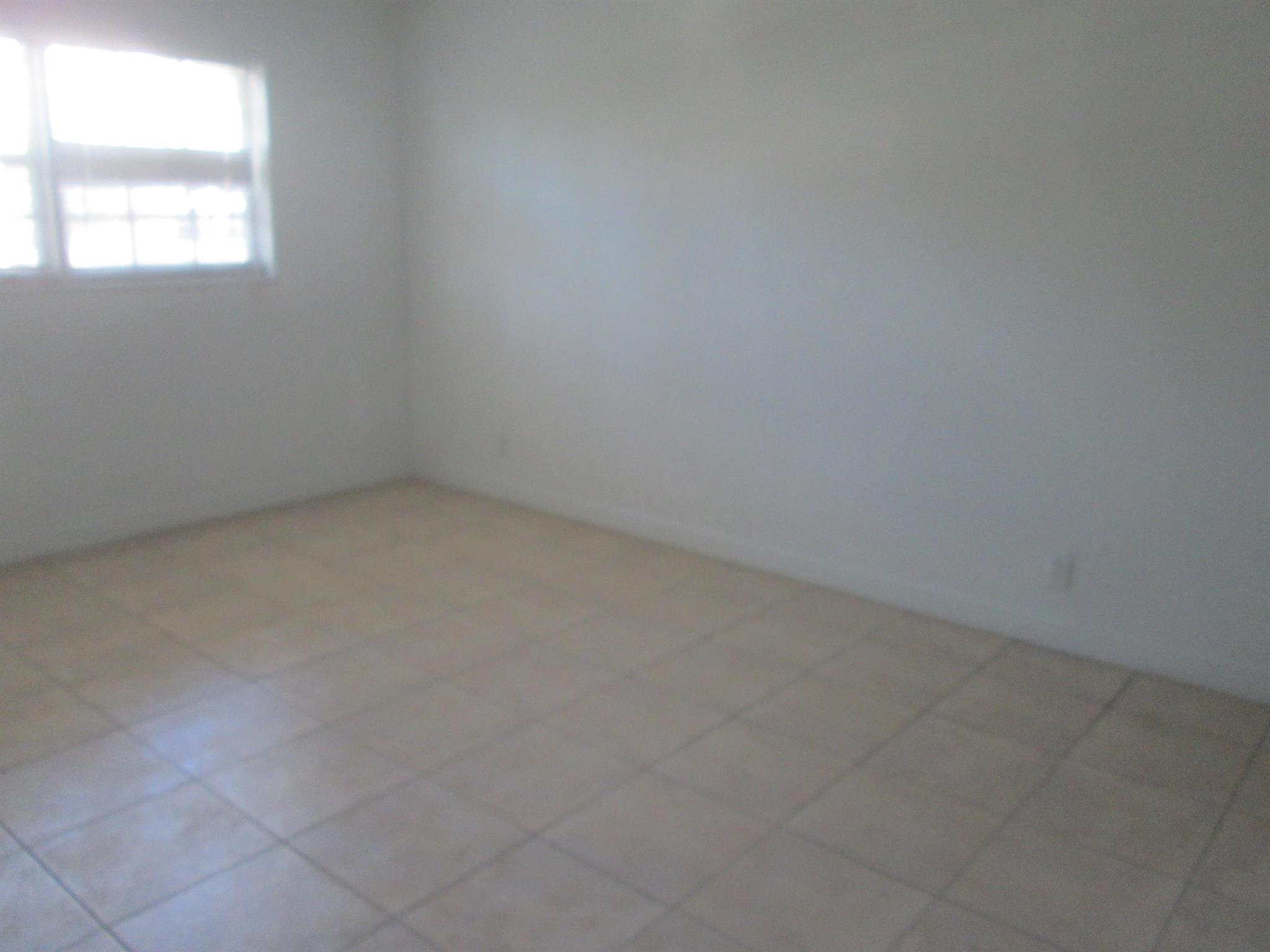 ALMONT VILLAS CONDO - Residential Lease