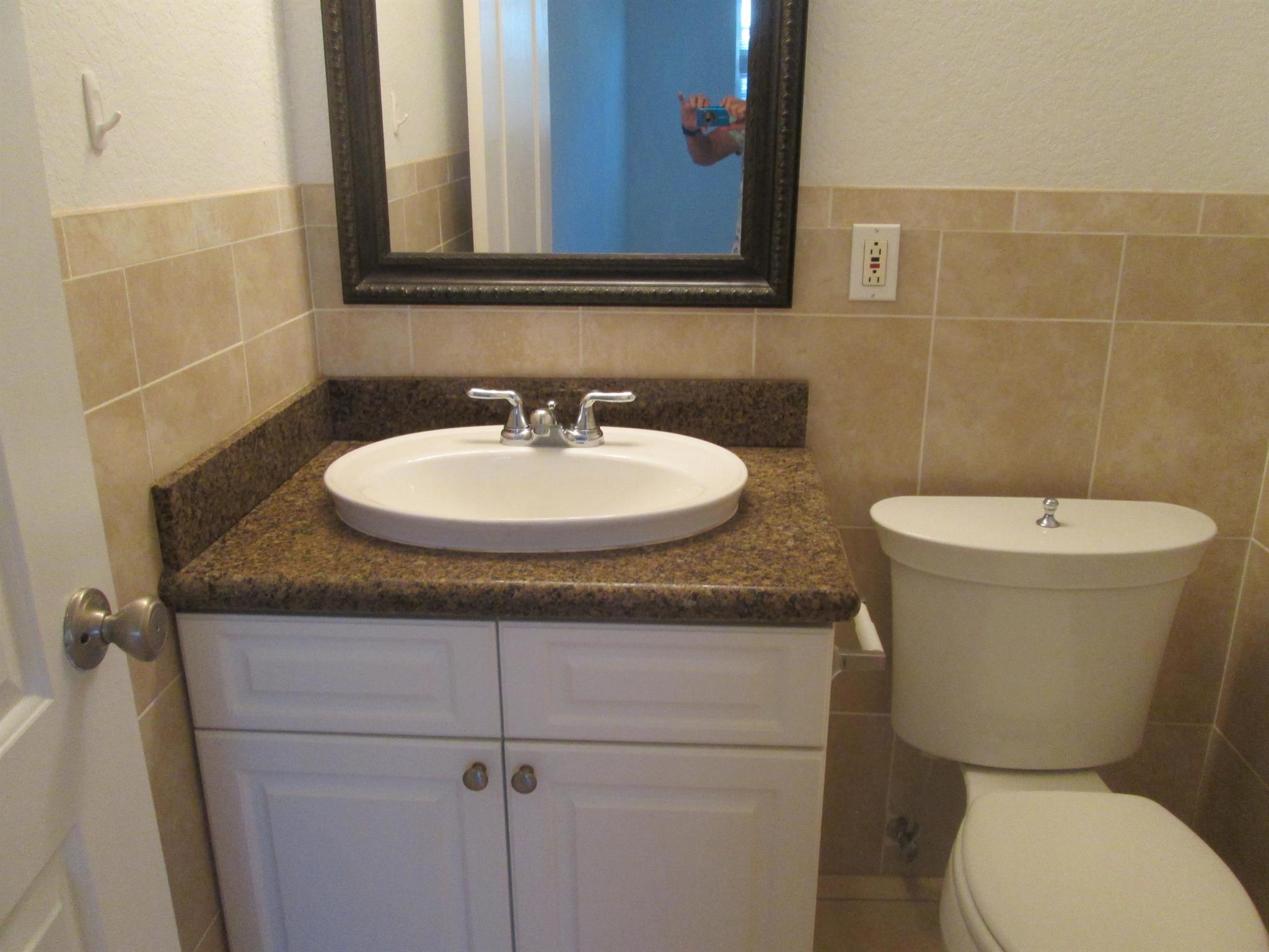 ALMONT VILLAS CONDO - Residential Lease