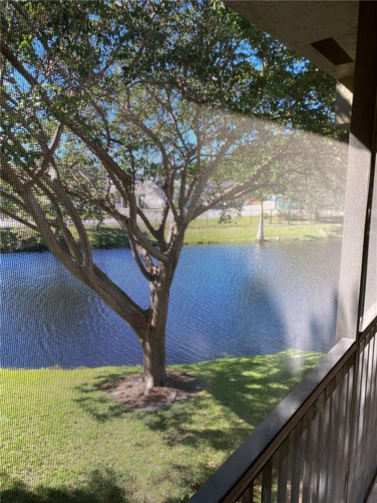 CENTERPOINTE CONDO - Residential