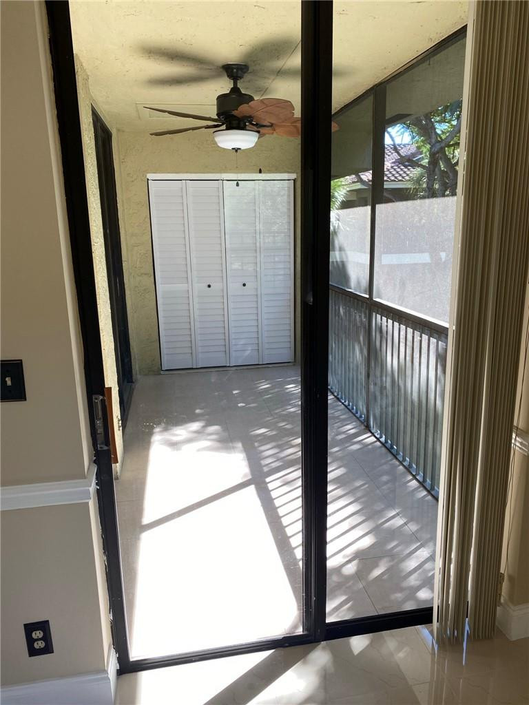 CENTERPOINTE CONDO - Residential