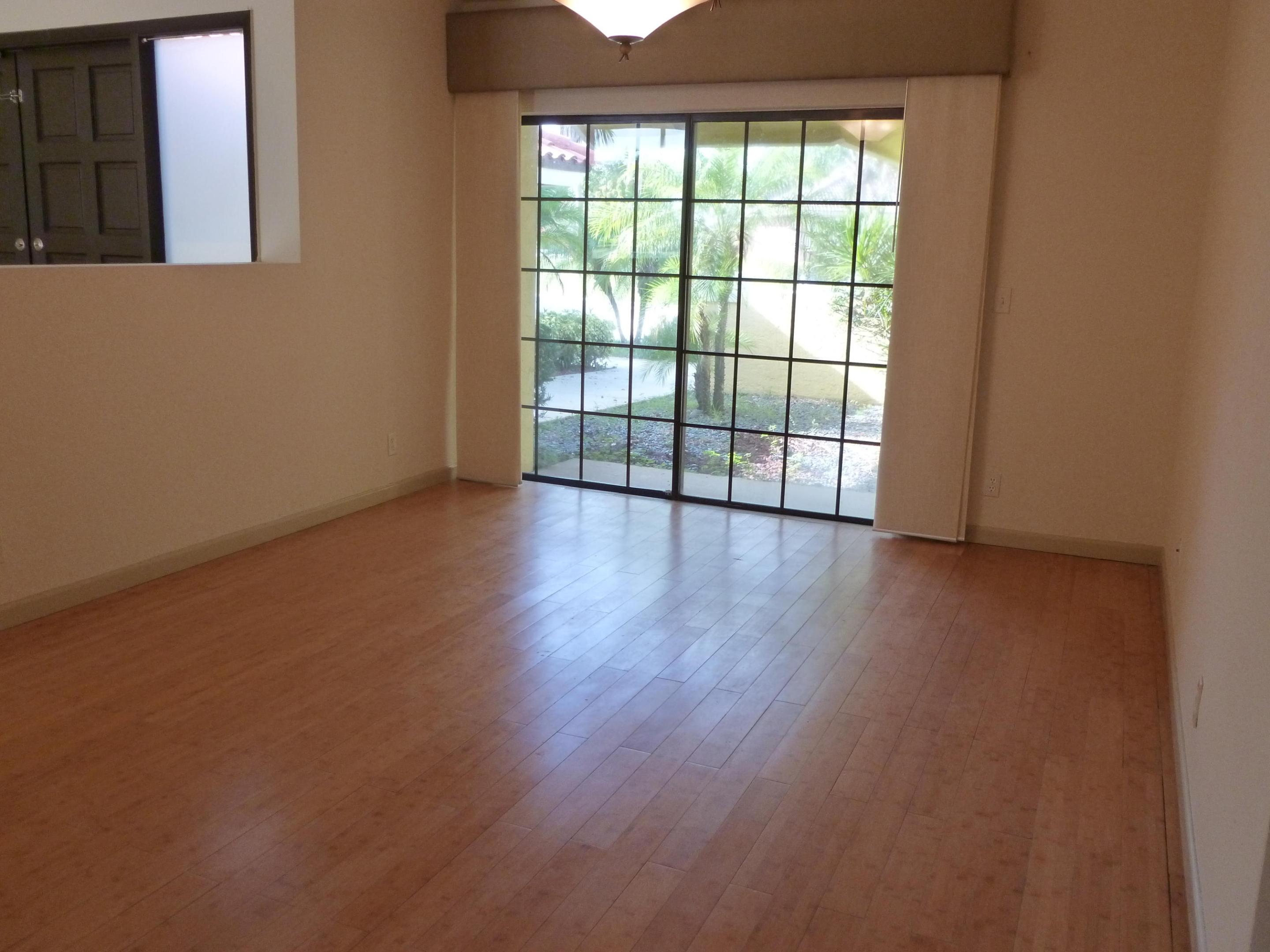 GREENVIEW SHORES NO 2 OF WELLINGTON - Residential Lease