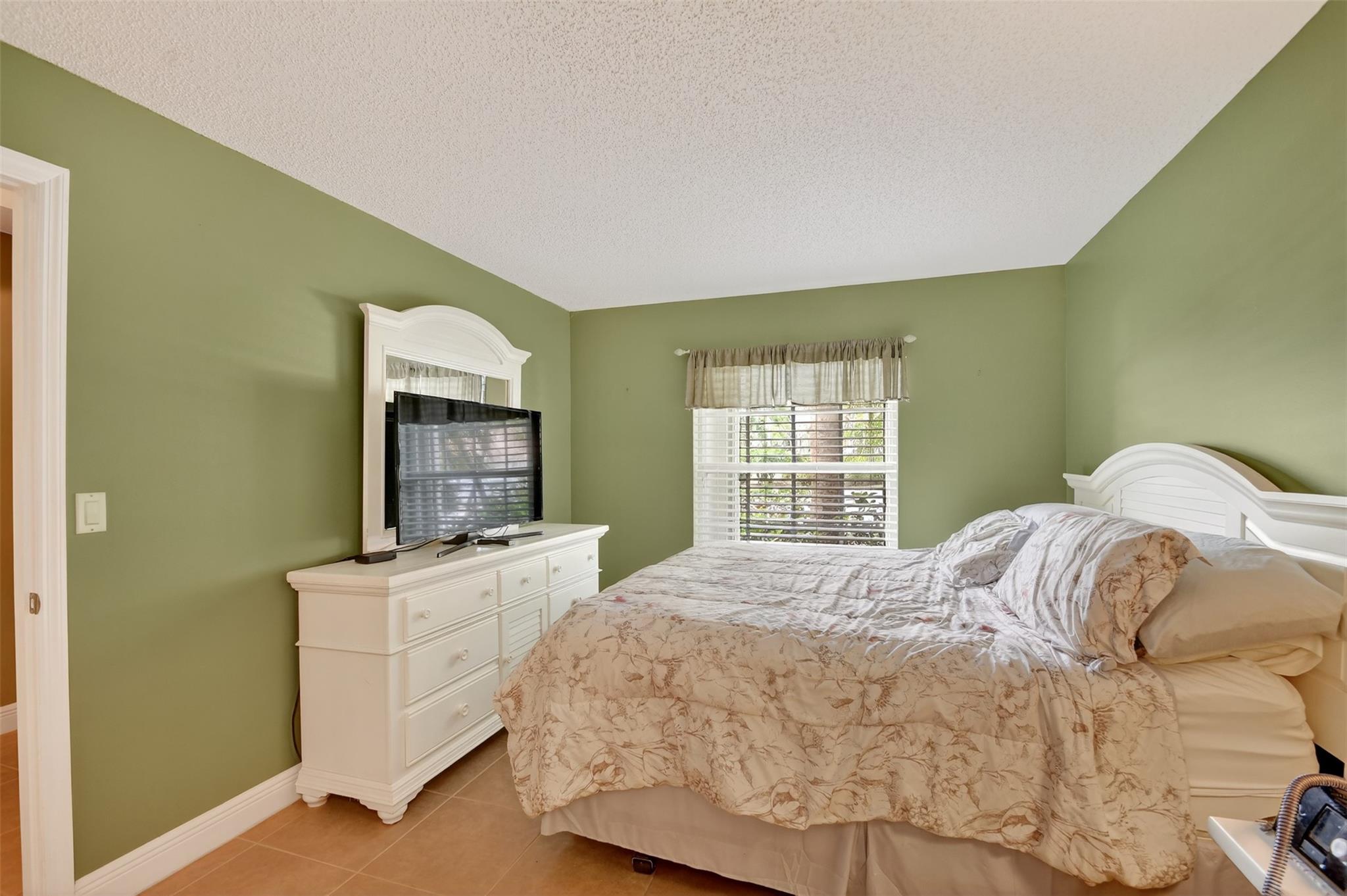 Tuscany Bay - Residential