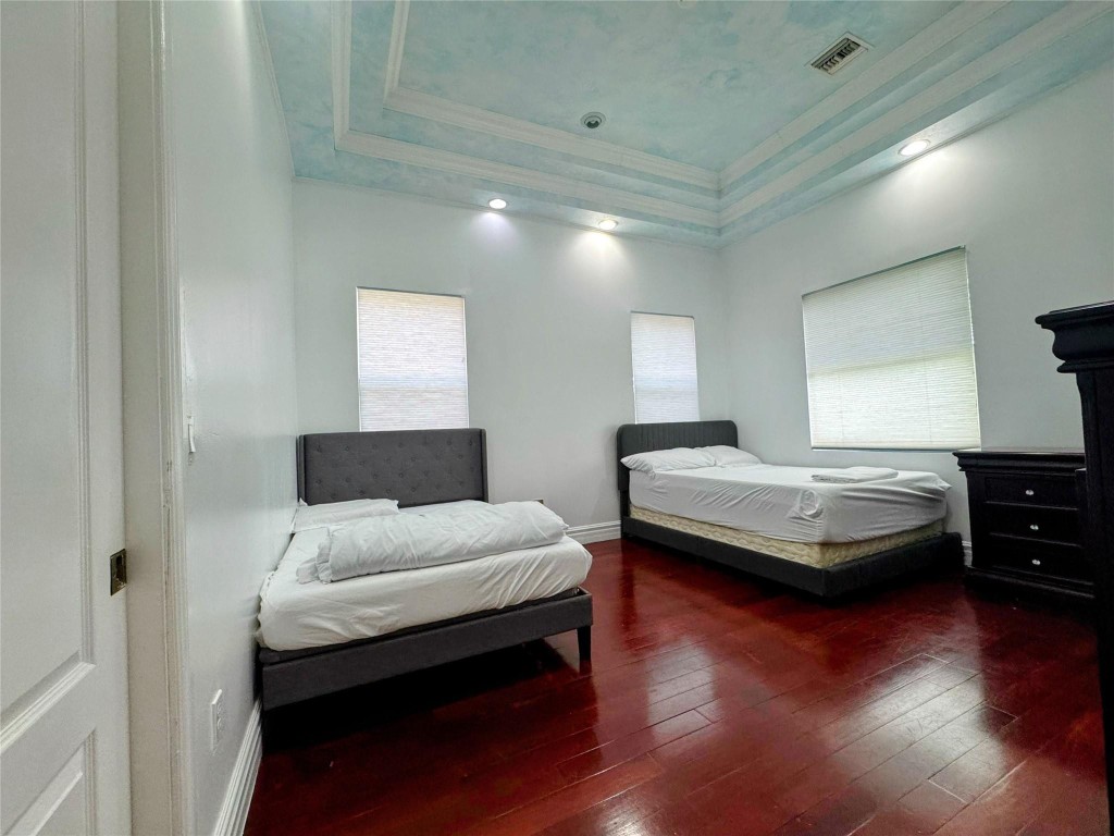 Stirling Oaks Estates 77- - Residential