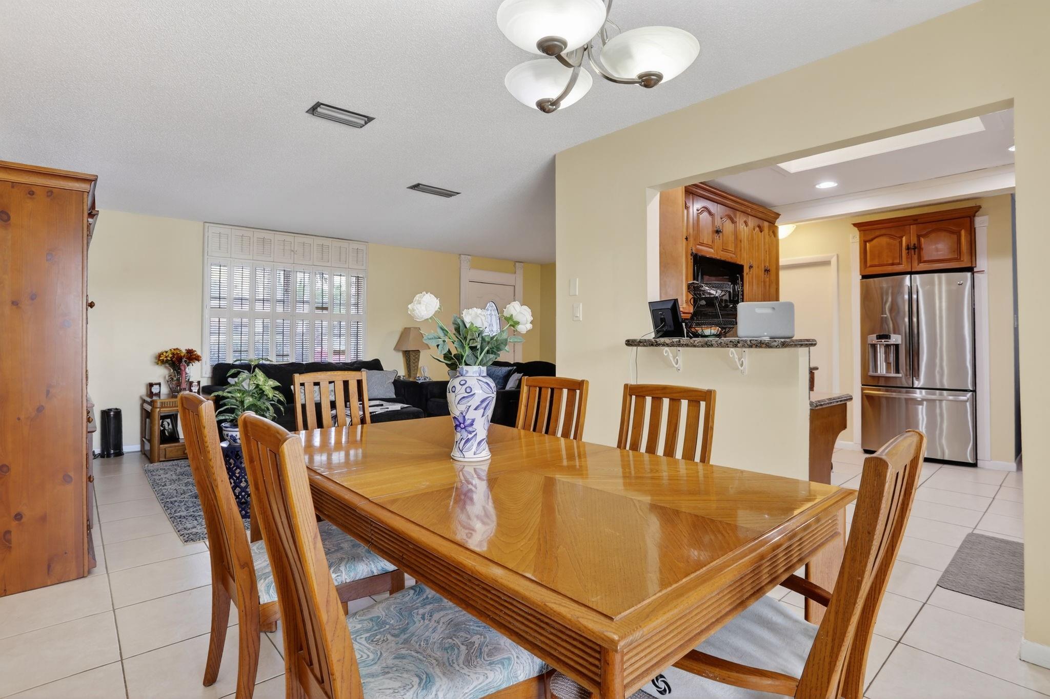 Paradise Gardens Sec 3 72 - Residential