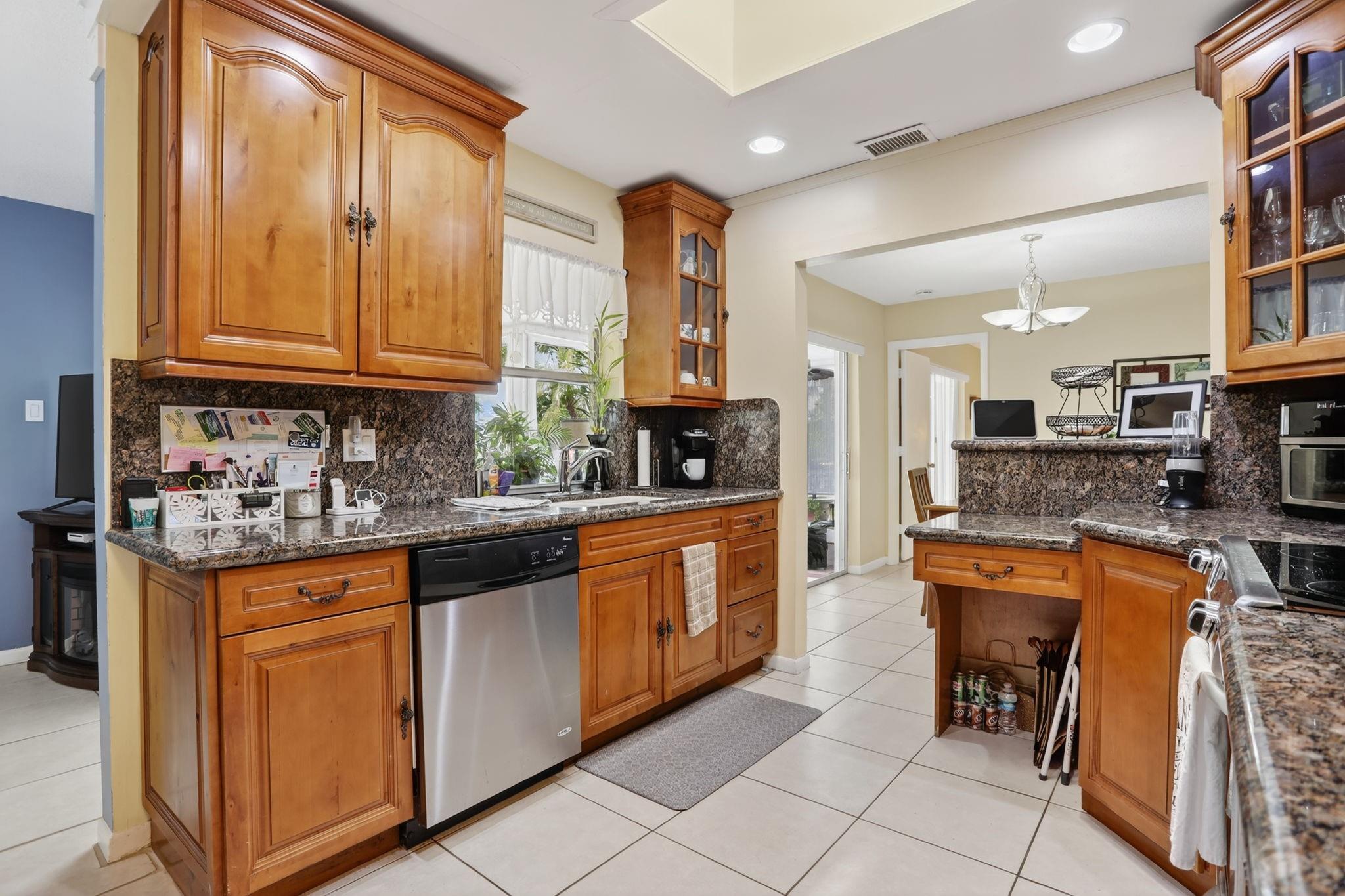 Paradise Gardens Sec 3 72 - Residential