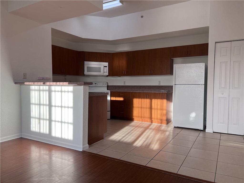 Riverside Villas - Residential Lease