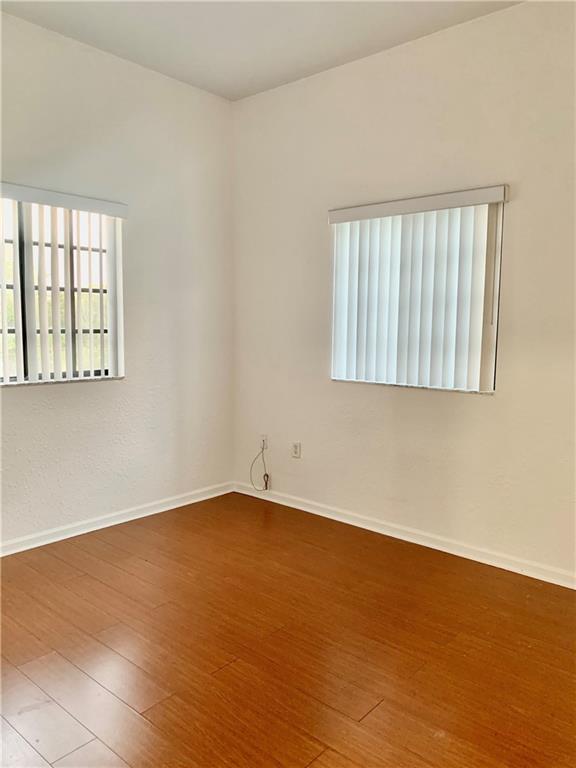 Riverside Villas - Residential Lease