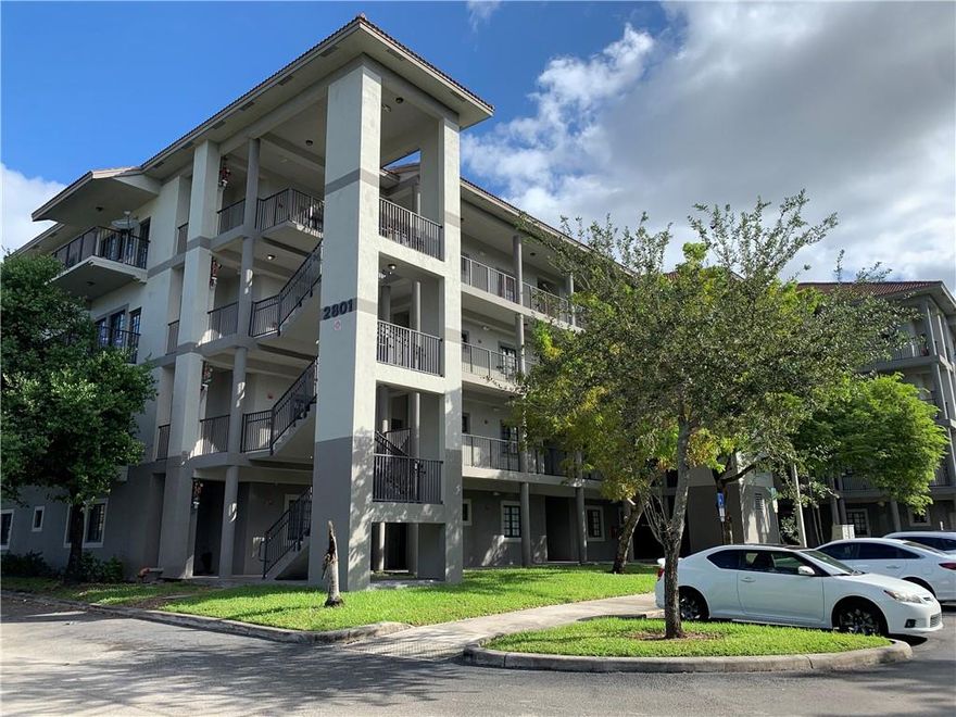 Excellent Coral Springs Location! Come and enjoy high rise living! On this 2006 built building is this beautiful 3Bed /2 Bath condo. Open and bright with high ceilings and plenty of storage. The Master bedroomhosts privatemaster bath and walk-in closet. The large kitchen has a breakfast area, eat-in counter and a spacious pantry.There is a laundry room with separate washer and dryer and utility sink! The guest bath is iluminated by naturallight. The 2 guest bedrooms host large closets and large windows overlooking the pool! The huge balcony faceswest to enjoy our beautiful Florida Sunsets! Building has been freshly painted, offers elevator and swimmingpool. Property will be ready to show on SATURDAY 3/11/23.