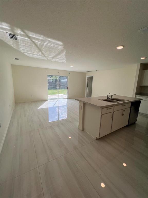 Port St Lucie Sec 07 - Residential Lease