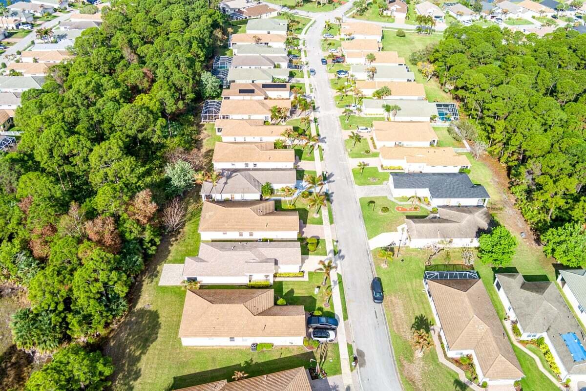 St Lucie West 156 Lakeforest At St Lucie West Viii - Residential