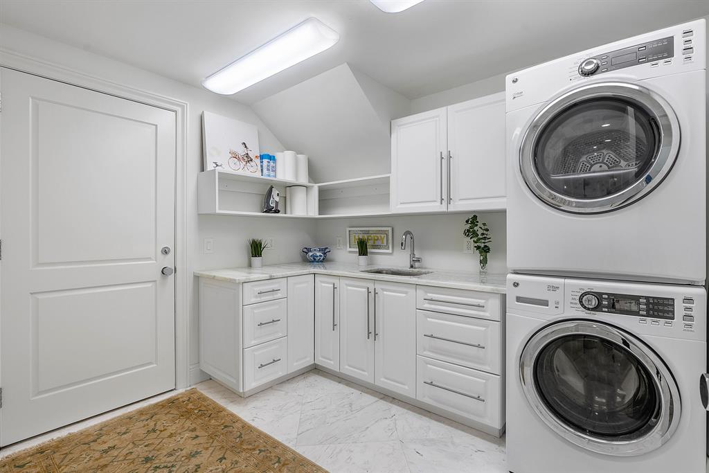 Seagate Country Club - Residential