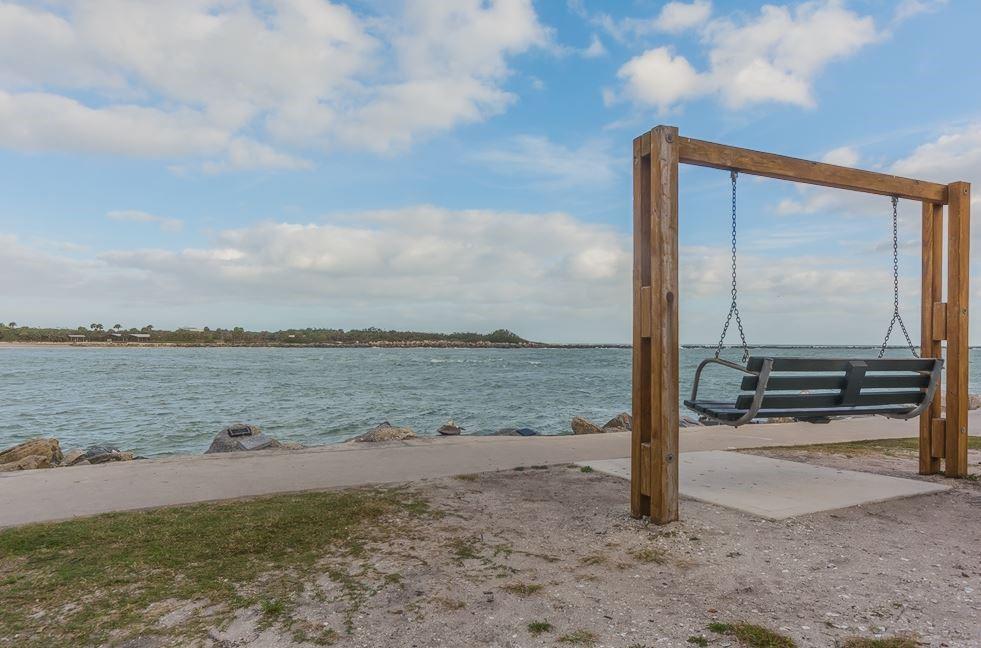 COLONNADES CONDOMINIUM NO - Residential