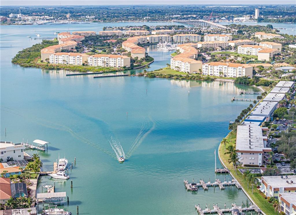 COLONNADES CONDOMINIUM NO - Residential