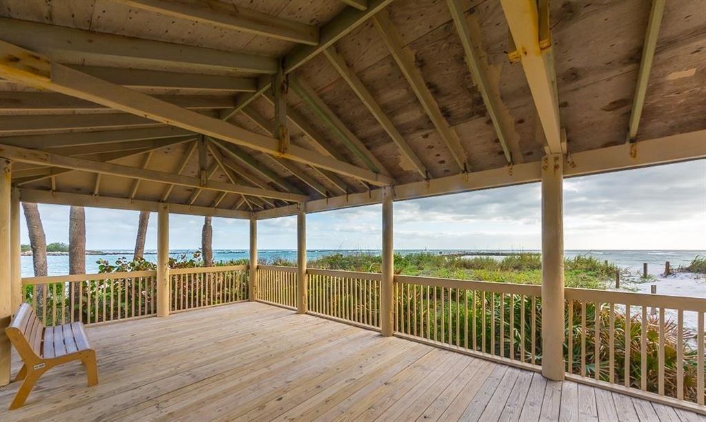 COLONNADES CONDOMINIUM NO - Residential