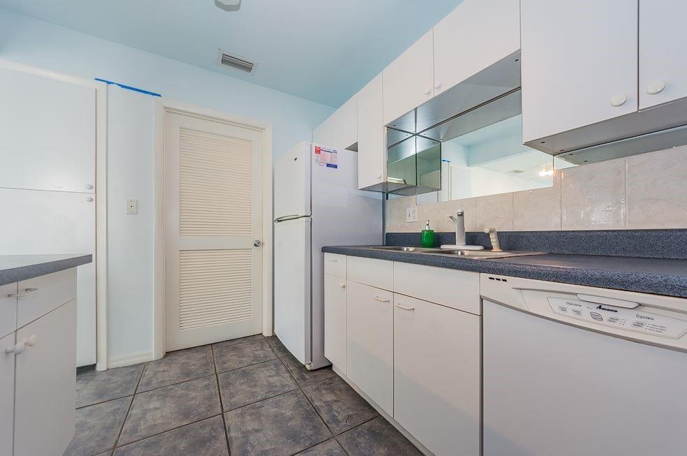 COLONNADES CONDOMINIUM NO - Residential