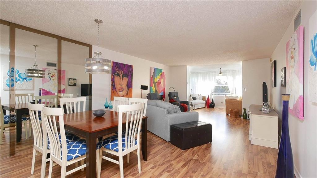 SUNRISE LAKES - Residential