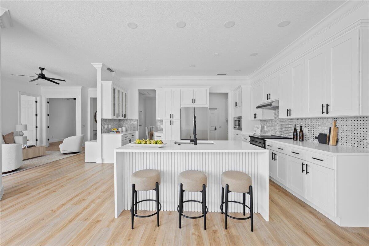 RIVERWALK 7 - Residential