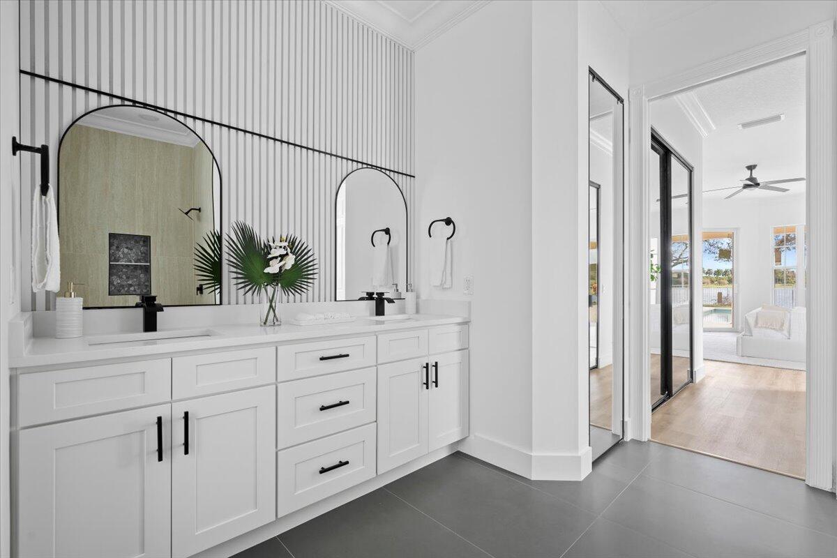 RIVERWALK 7 - Residential