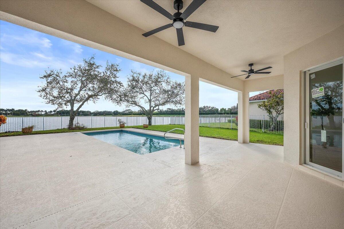 RIVERWALK 7 - Residential